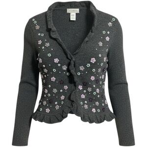 Susan Bristol NWT Vintage Gray Lambswool Felt Flower Beads Pearl Ruffled Sweater